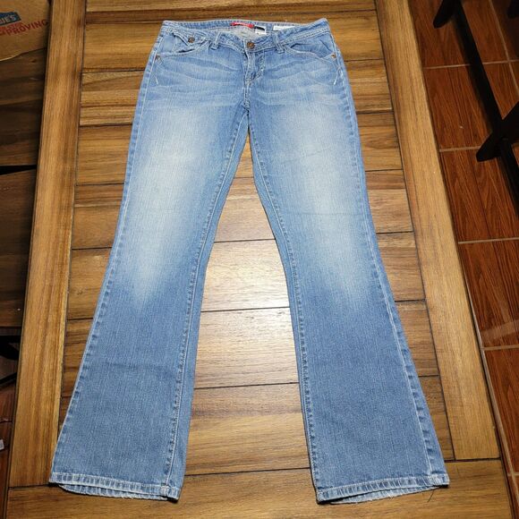 Union Bay Low Rise True Boot Light Blue Stretch Denim - Size 7 - Picture 1 of 7